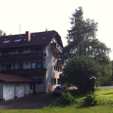 Hotel Bacchusstube Garni Goldbach  エクステリア 写真