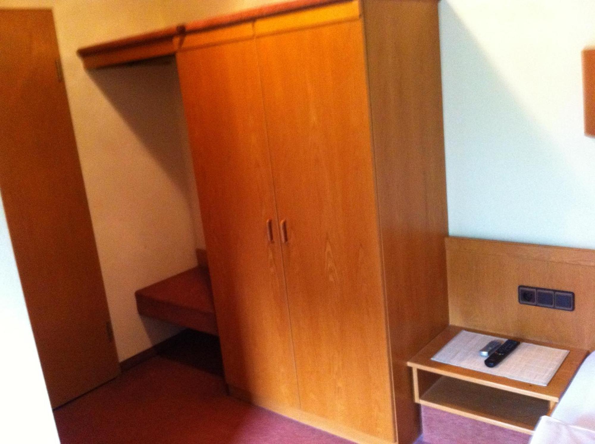 Hotel Bacchusstube Garni Goldbach  エクステリア 写真