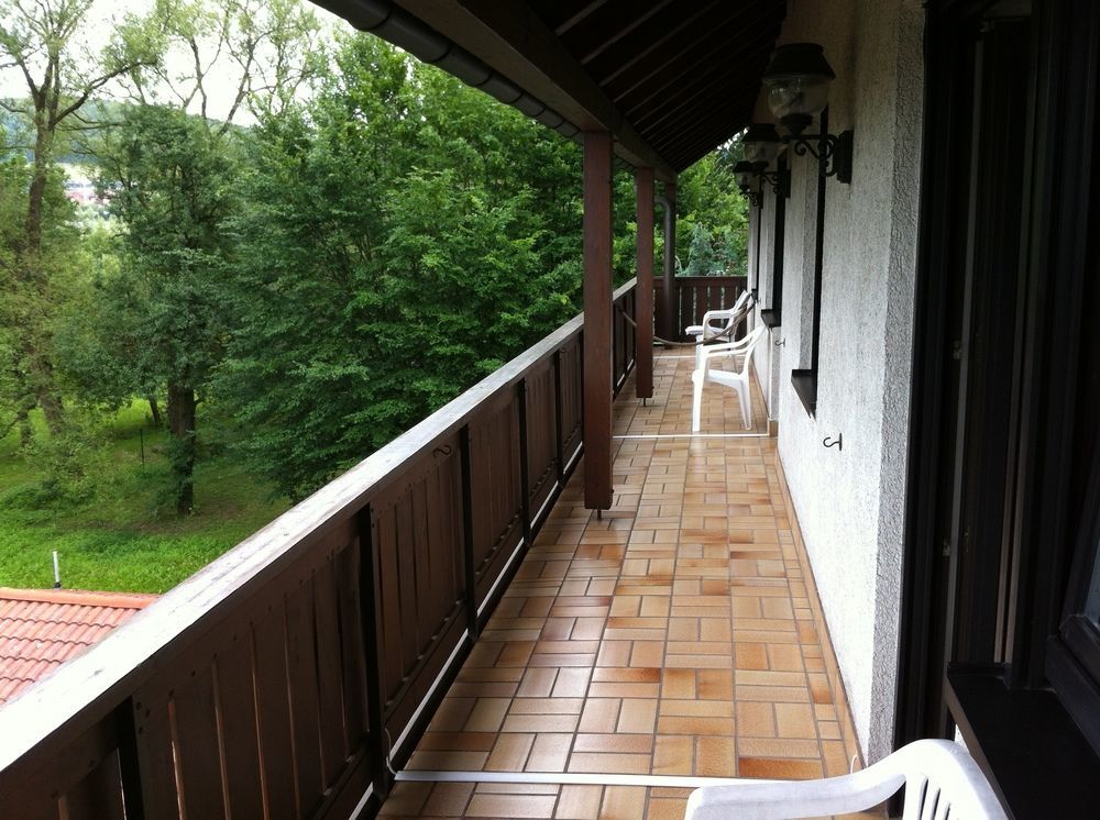 Hotel Bacchusstube Garni Goldbach  エクステリア 写真